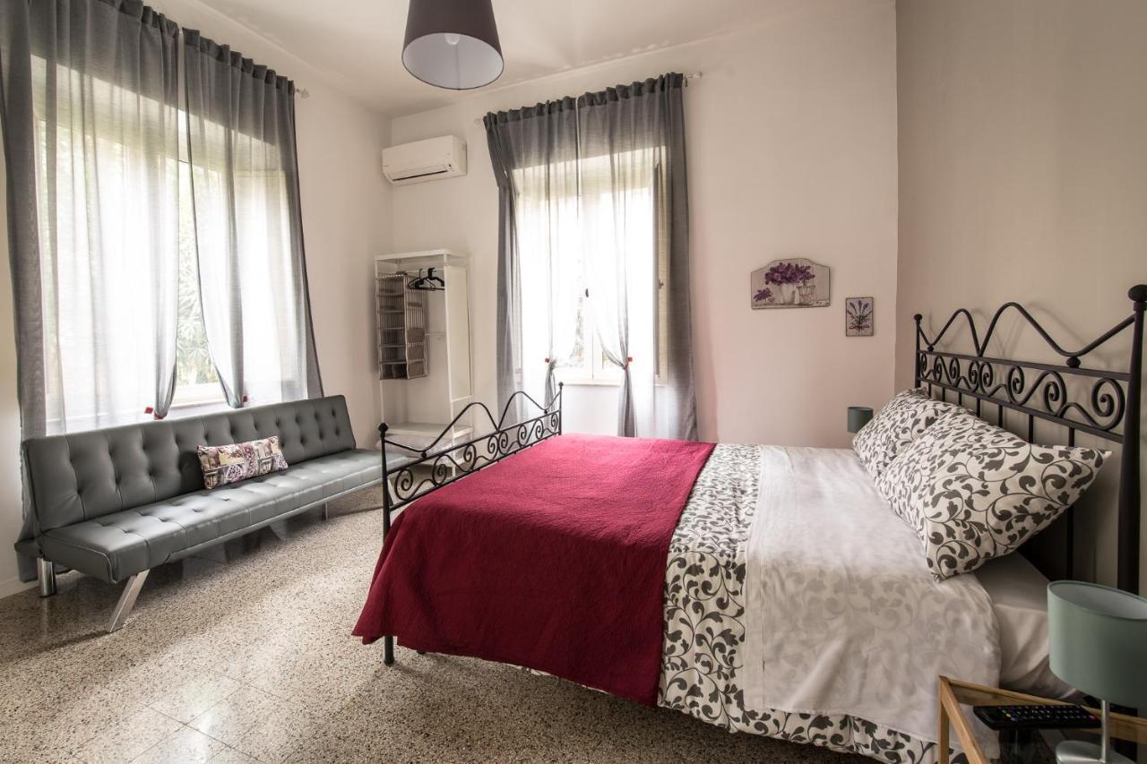 ナポリ Il Giardino Di Vico Neve Bed & Breakfast エクステリア 写真
