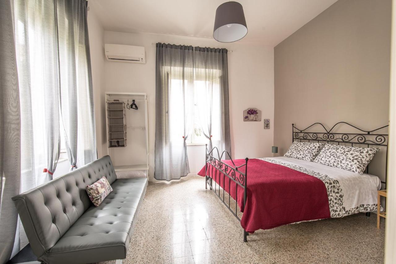 ナポリ Il Giardino Di Vico Neve Bed & Breakfast エクステリア 写真