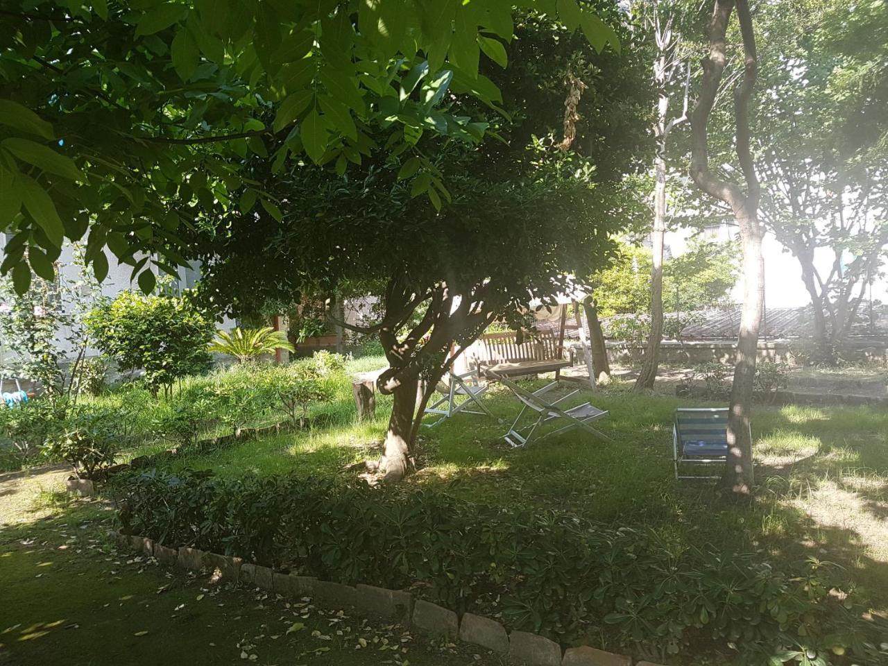 ナポリ Il Giardino Di Vico Neve Bed & Breakfast エクステリア 写真